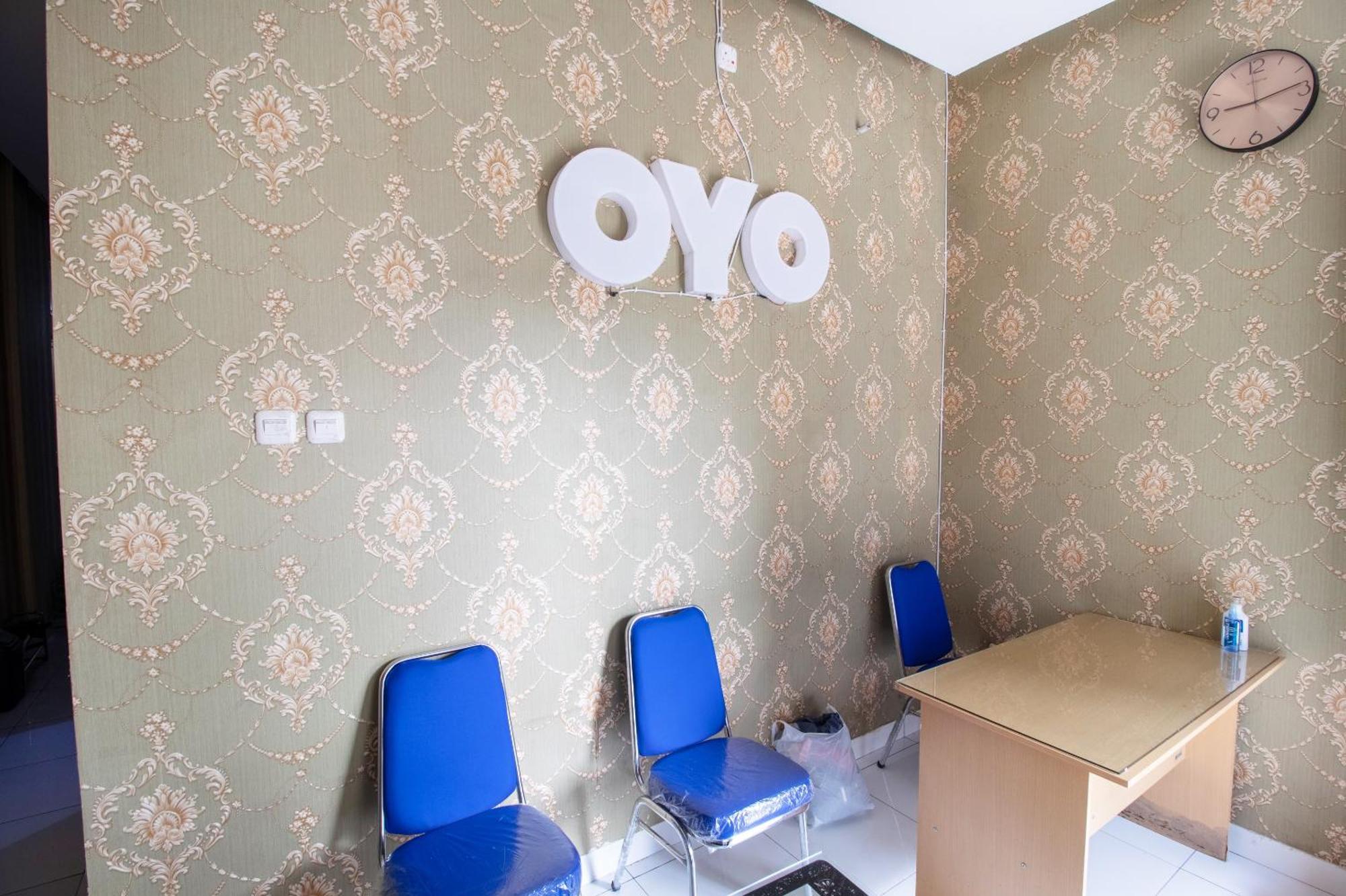 Oyo 3253 Sofia Residence Telukjambe ภายนอก รูปภาพ